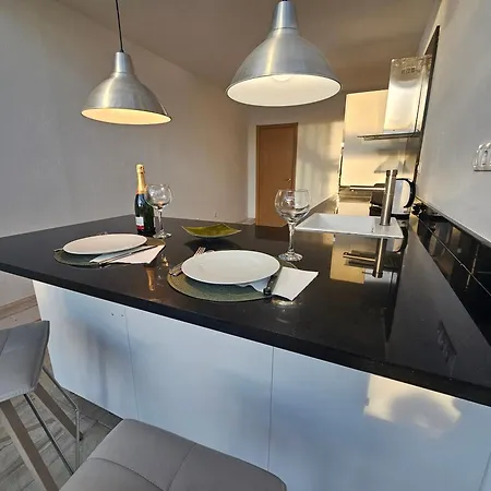 Malaga Sunshine - Buenavista - El Higueron Holiday home *